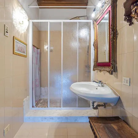 Casa Dell' Artista Sala Comacina