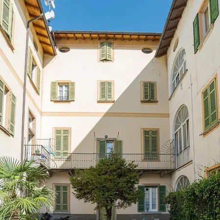 Casa Dell' Artista Sala Comacina